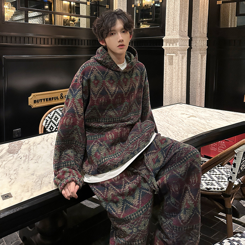 طقم هوديي مكون من قطعتين على ا - مراجعة Ethnic Fashion Trends 2025 وسعره