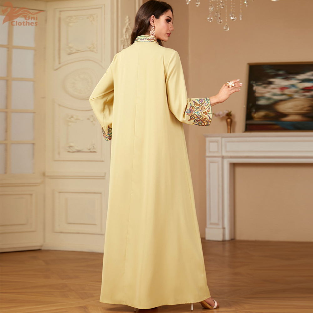 فستان طويل مطرز بياقة على شكل  - مراجعة Ethnic Fashion In Dubai وسعره