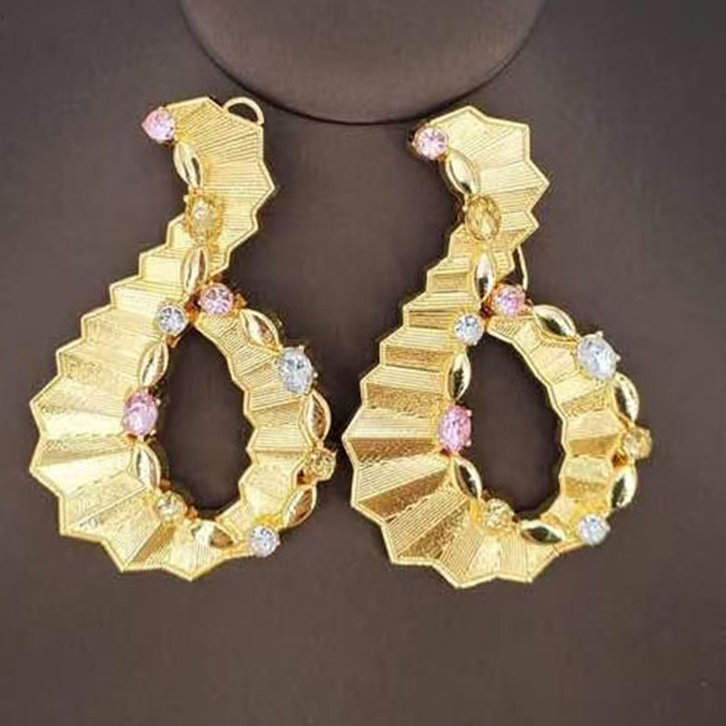 الهندي النيجيري مجوهرات الزفاف - مراجعة Ethnic Fashion In Dubai وسعره